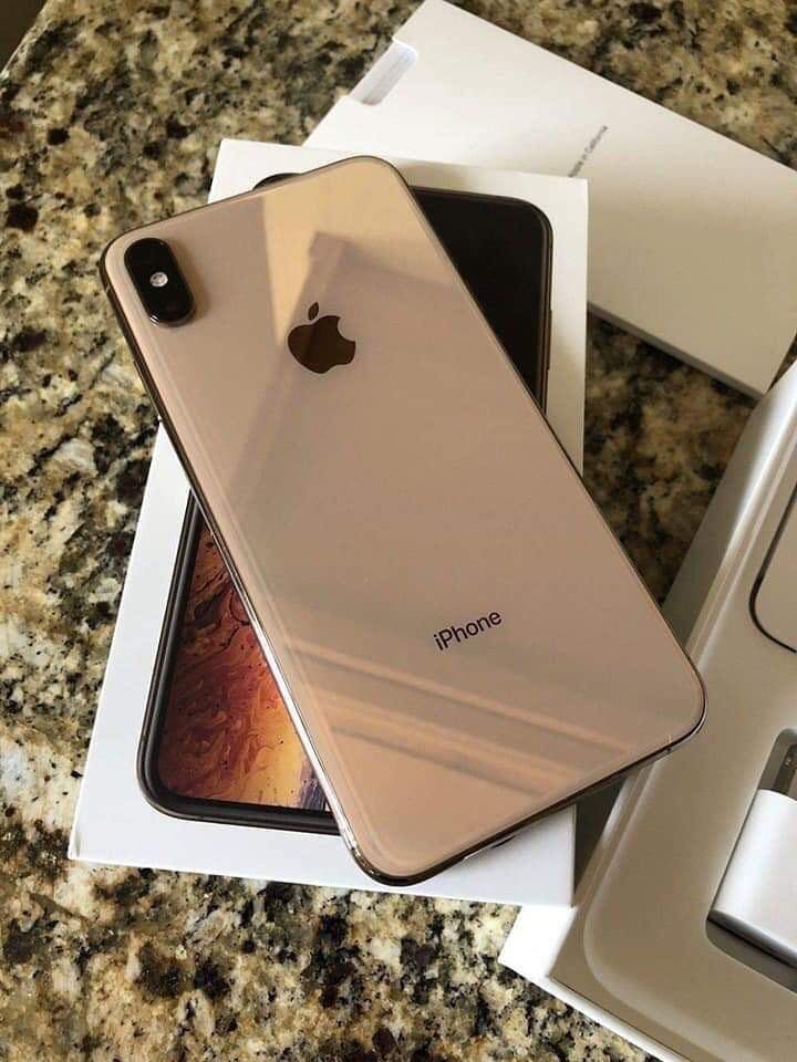 iPhone - iPhone xs max 64GB ゴールド ドコモ simフリーの+spbgp44.ru